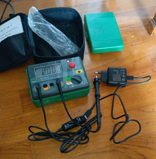 Galvanic isolation test